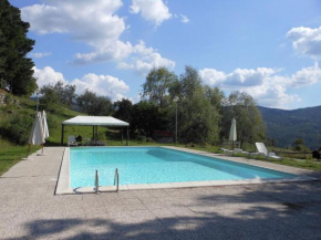 Gorgeous Farmhouse in Rufina with Shared Swimming Pool, Rufina